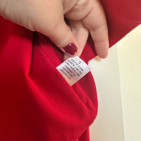 PUG Laura Byrnes Red Bolero NWT Size L - Picture 3 of 3